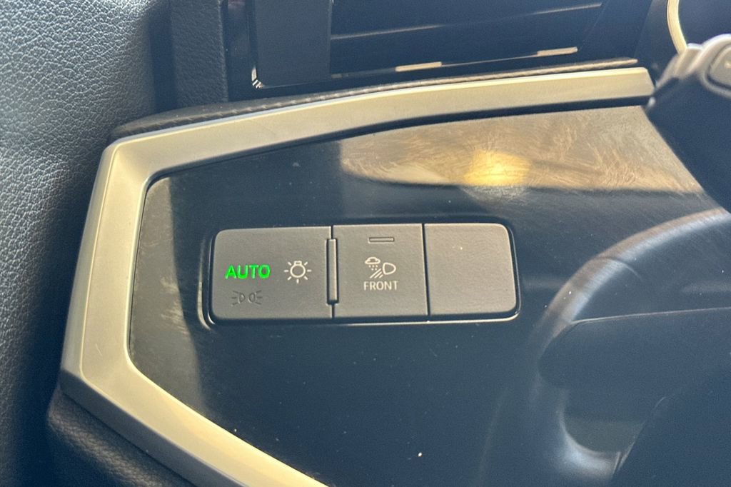 Used 2022 Audi Q3 2.0T Premium Plus image 28