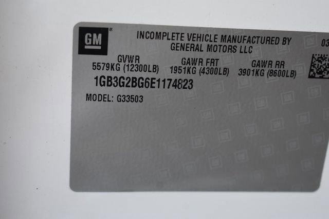 Used 2014 Chevrolet Express 3500 image 30