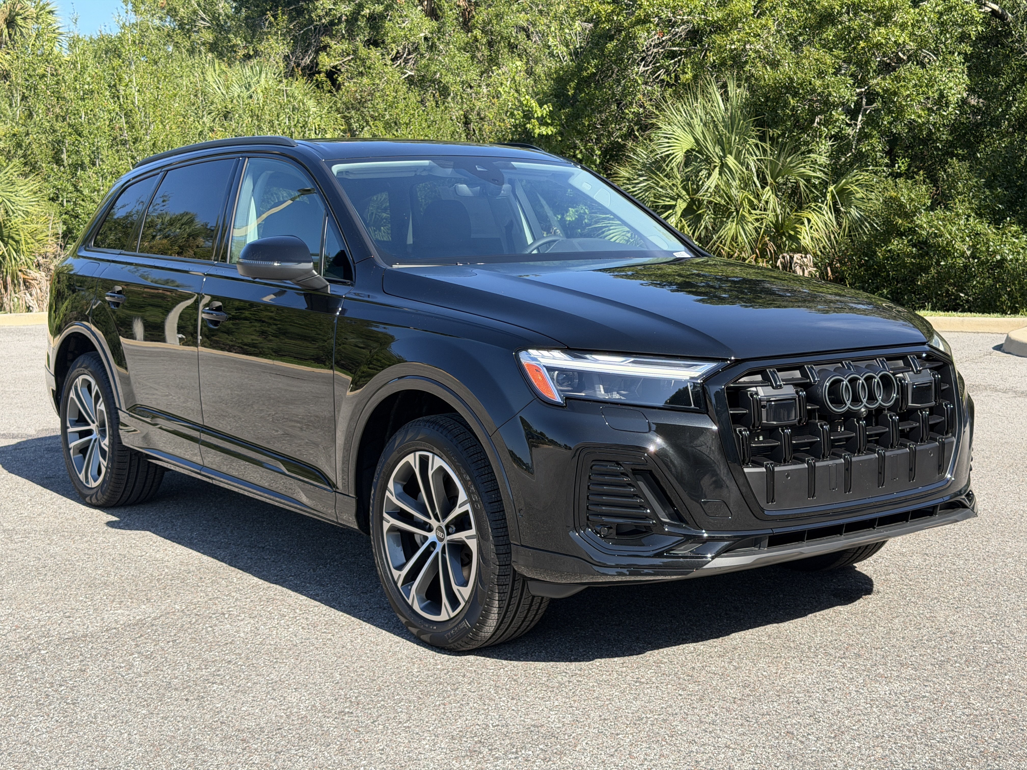 New 2026 Audi Q7 2.0T Premium