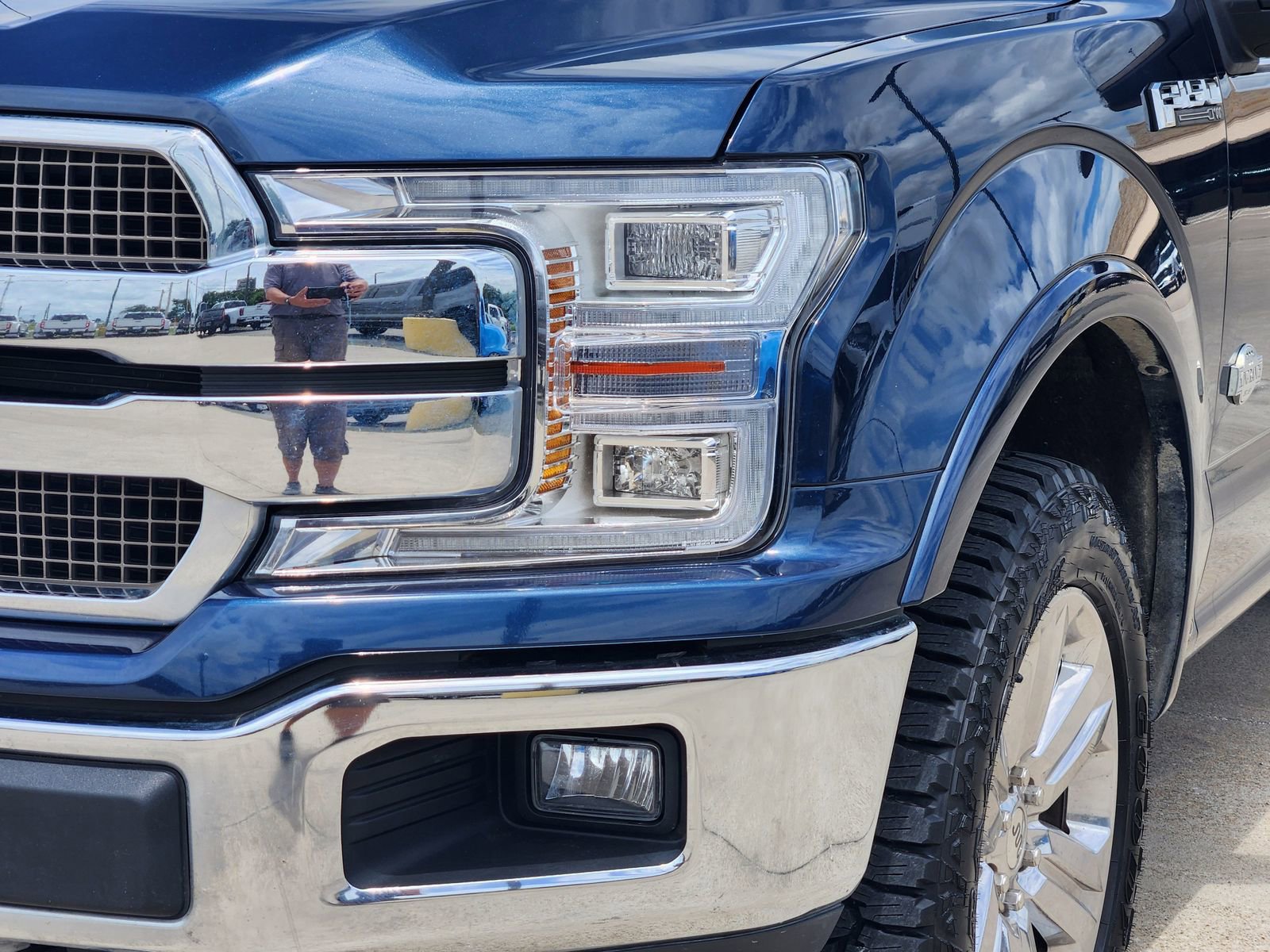 Used 2020 Ford F150 King Ranch w/ Equipment Group 601A Luxury AWD/4WD image 10