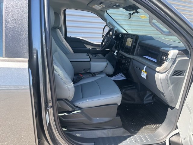 New 2025 Ford F250 XL image 31