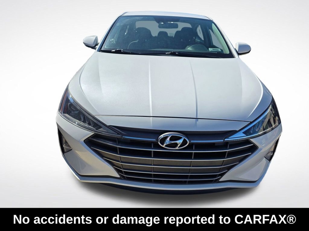 Used 2020 Hyundai Elantra SE w/ Cargo Package (C1) FWD image 3