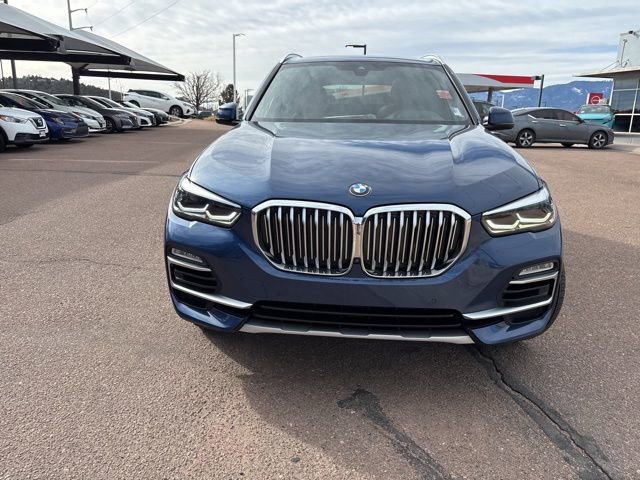 Used 2021 BMW X5 xDrive40i w/ Premium Package image 2