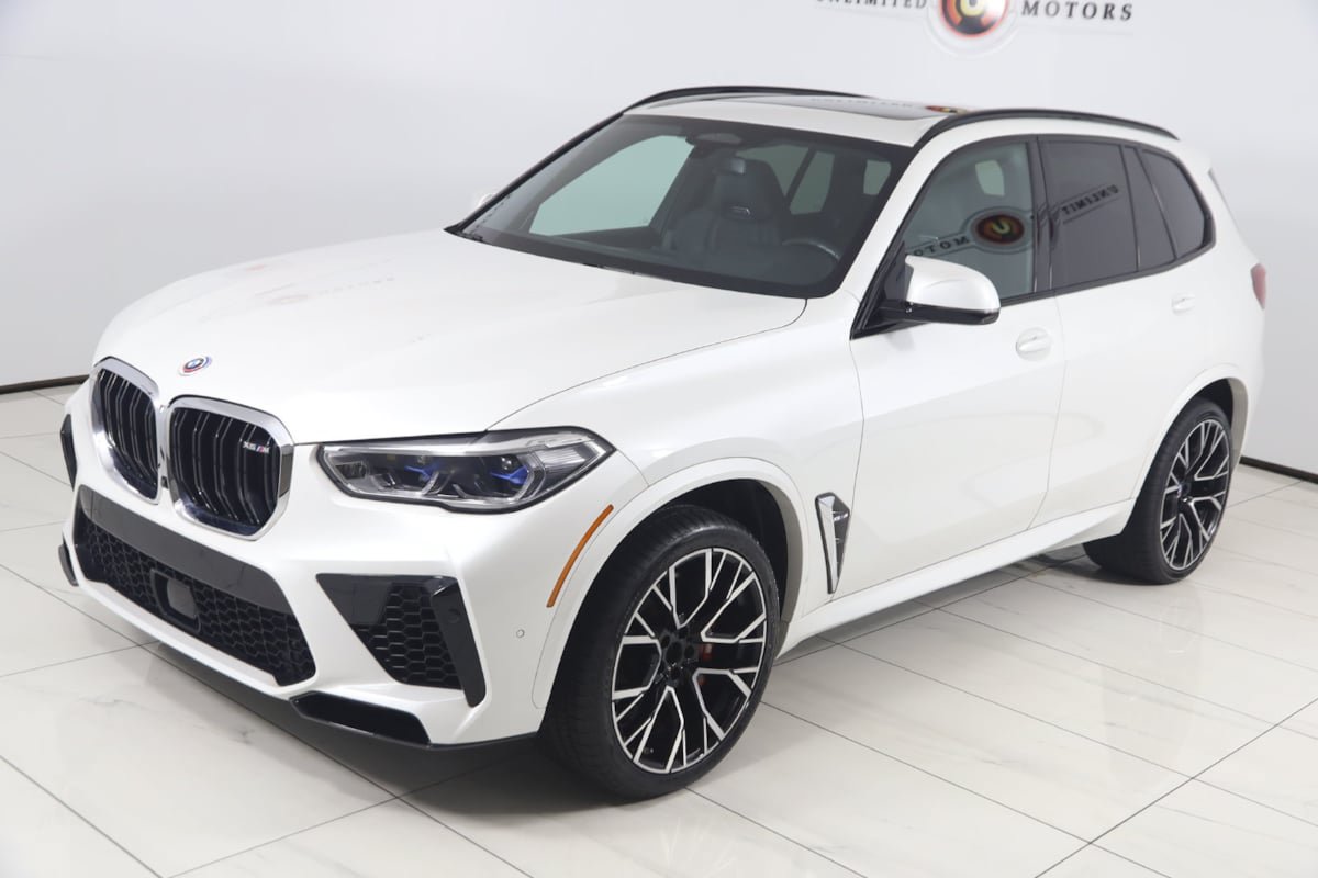 Used 2023 BMW X5 M w/ Executive Package AWD/4WD image 27