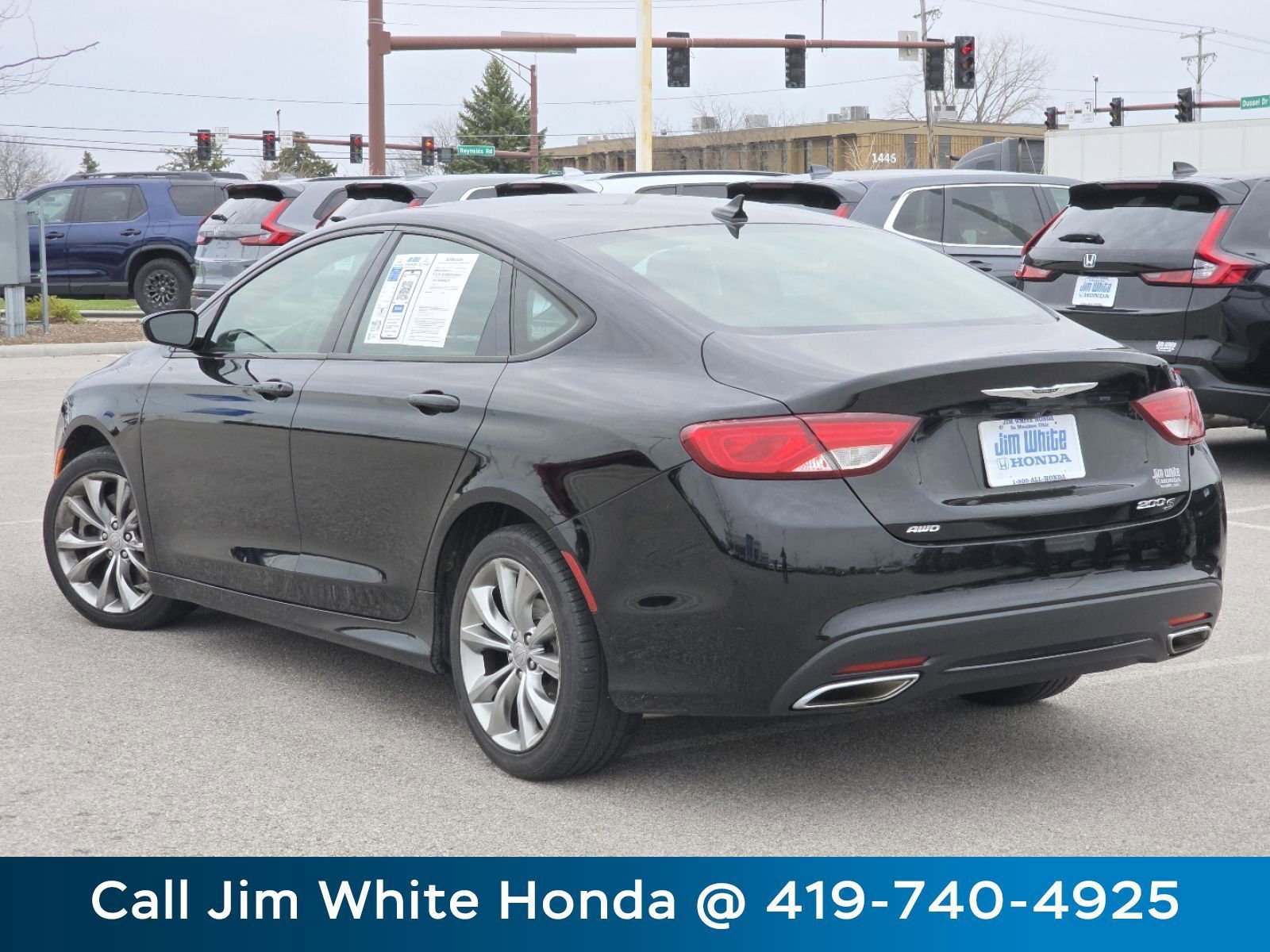 Used 2015 Chrysler 200 S w/ Navigation & Sound Group I image 13