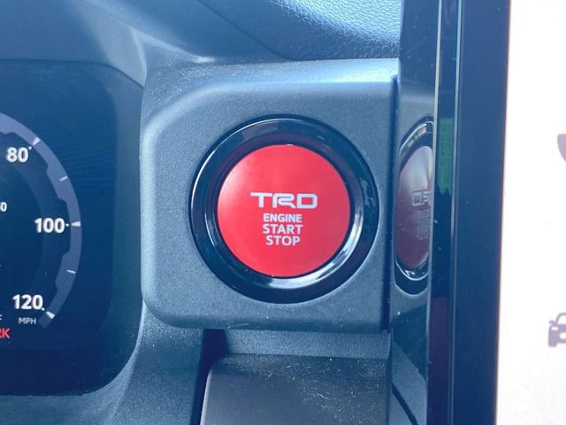 Used 2025 Toyota Tacoma TRD Off-Road AWD/4WD image 16