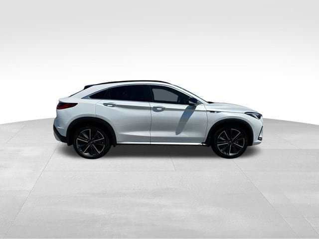 Used 2025 INFINITI QX55 Essential AWD/4WD image 6