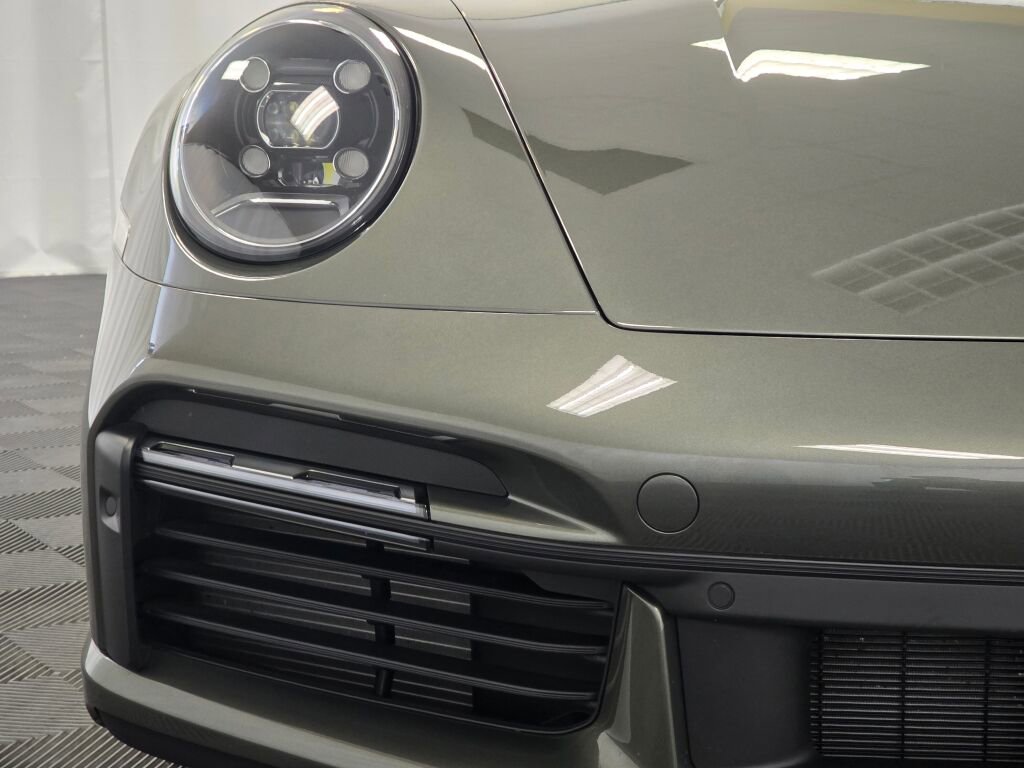 Certified 2022 Porsche 911 Turbo image 28