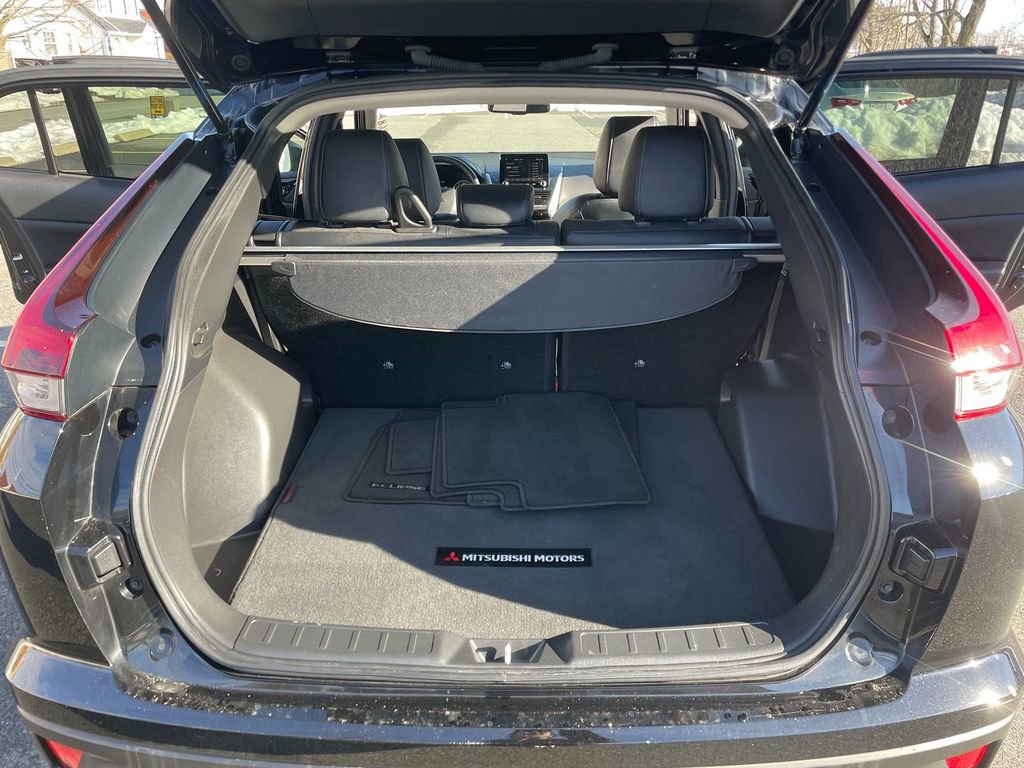 Used 2023 Mitsubishi Eclipse Cross SE image 25