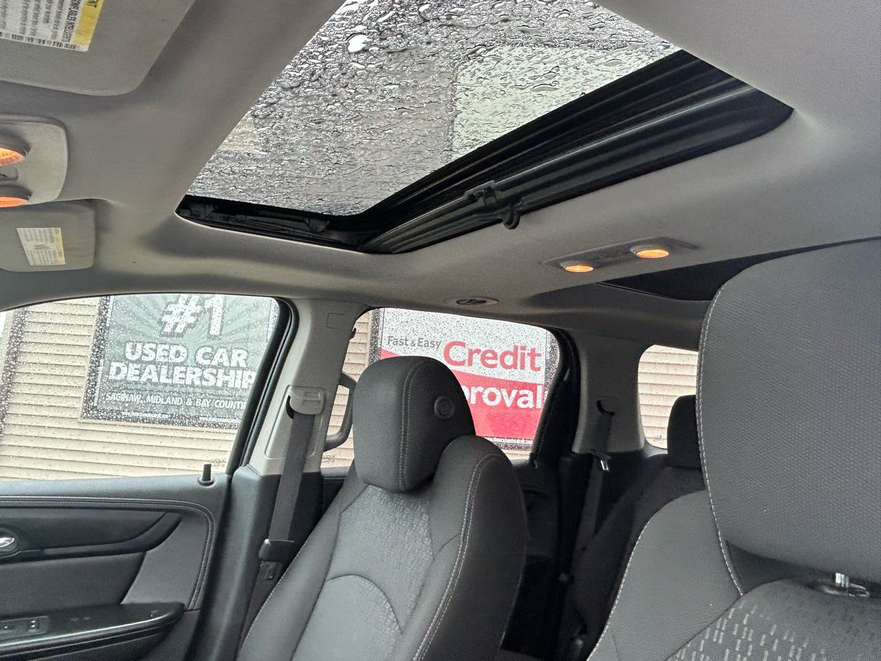 Used 2014 GMC Acadia SLE FWD image 19