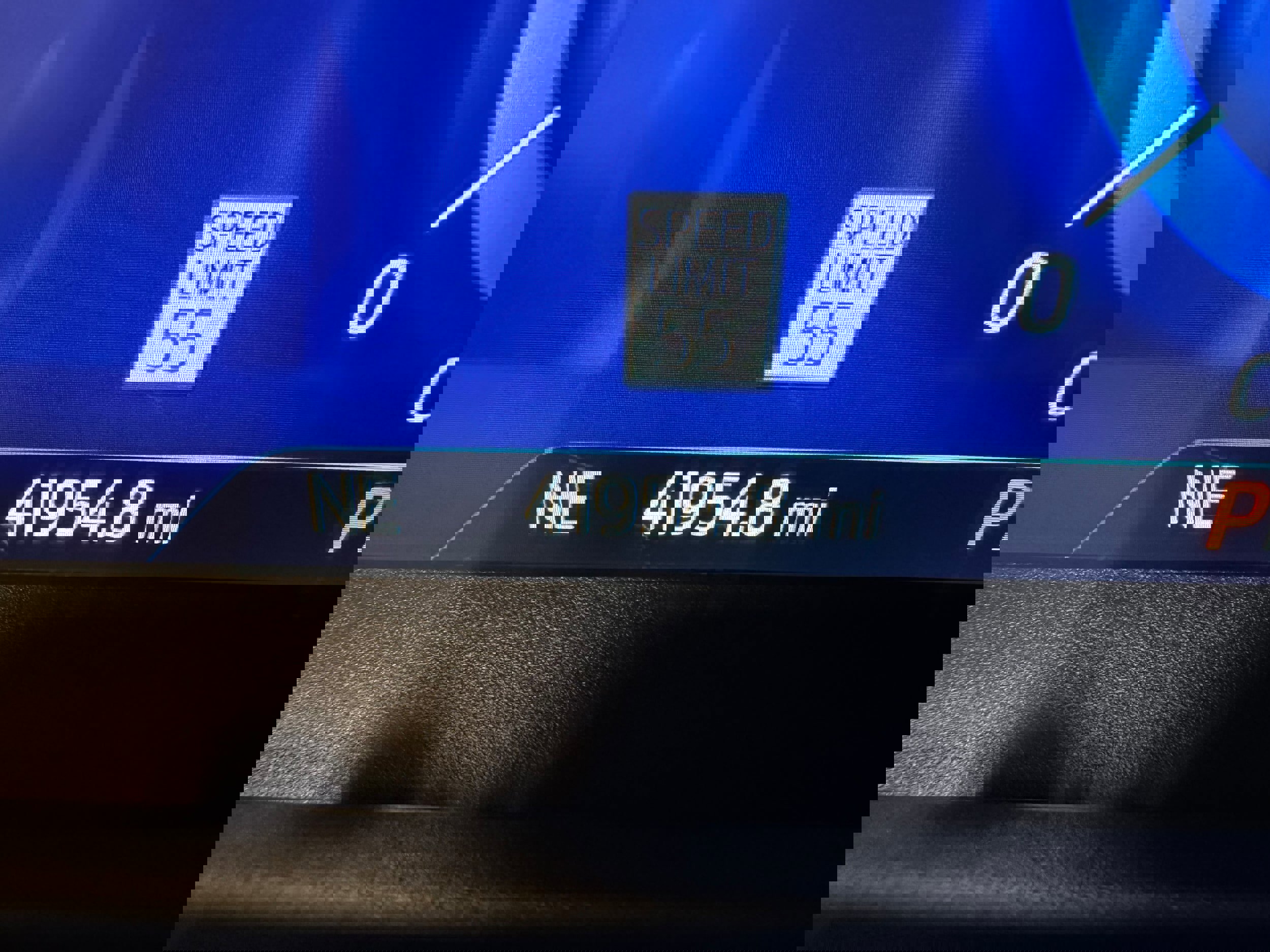 Used 2023 Ford Explorer ST w/ Equipment Group 401A image 28