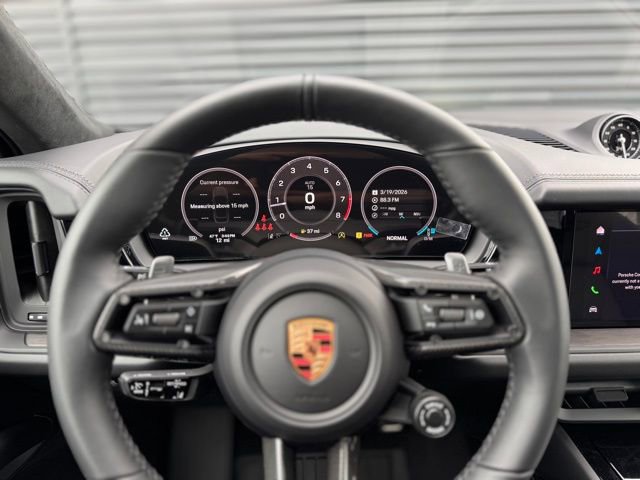 New 2026 Porsche Cayenne GTS image 19