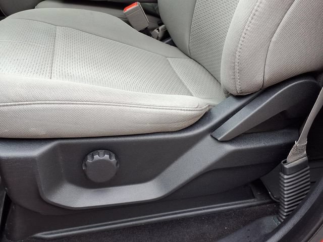 Used 2018 Ford F150 XLT AWD/4WD image 4