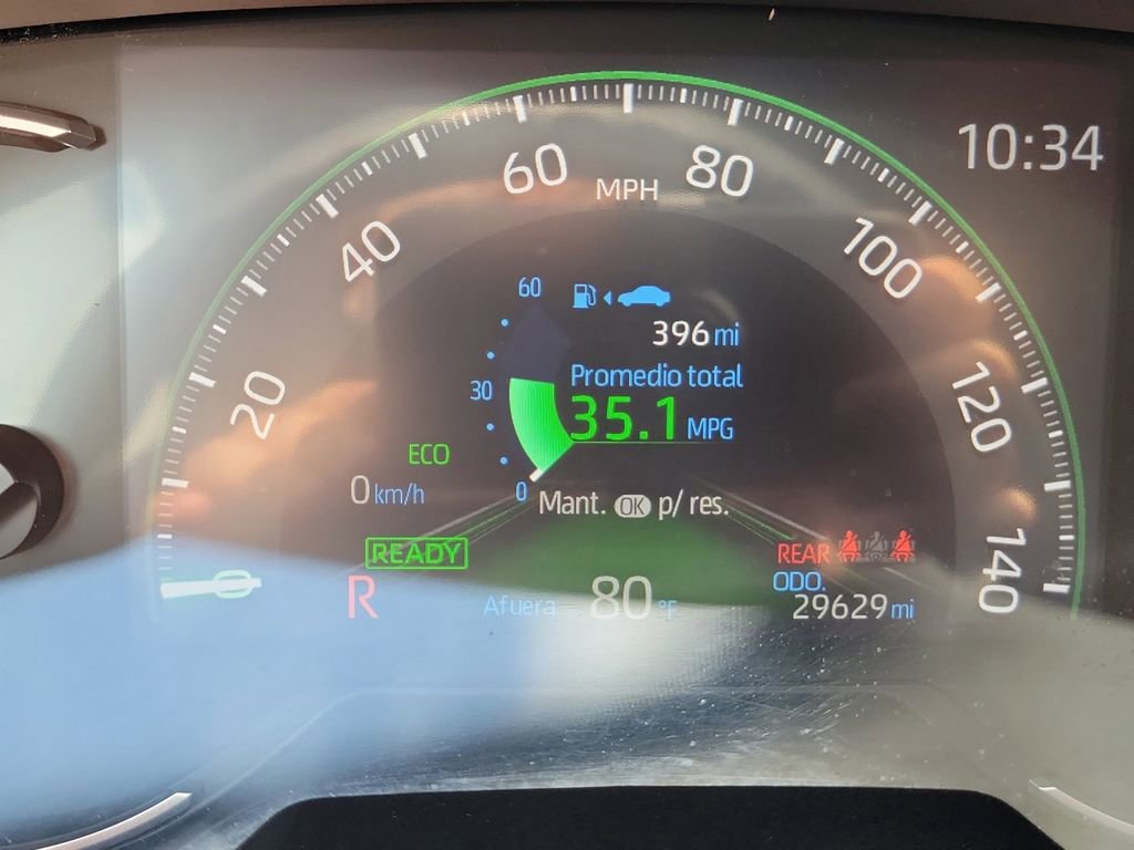Certified 2024 Toyota RAV4 LE AWD/4WD image 31