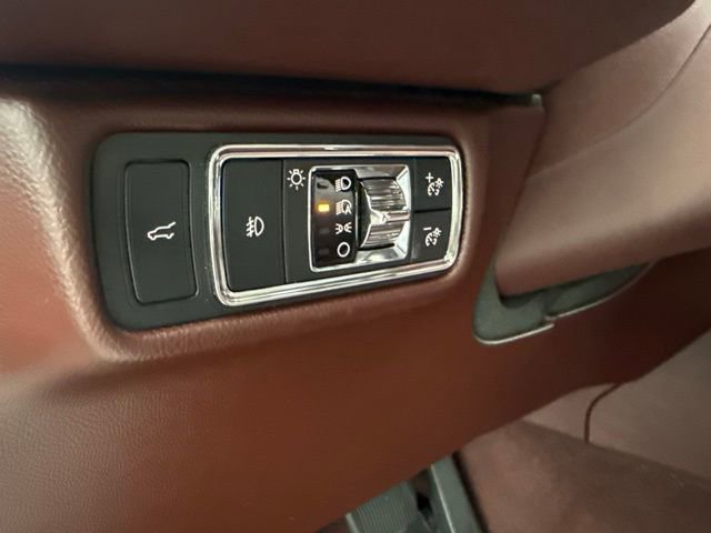 Used 2022 Lincoln Aviator Black Label w/ Dynamic Handling Package image 38