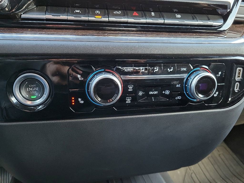 Used 2024 GMC Sierra 1500 Elevation w/ LPO, Elevation Black Package image 17