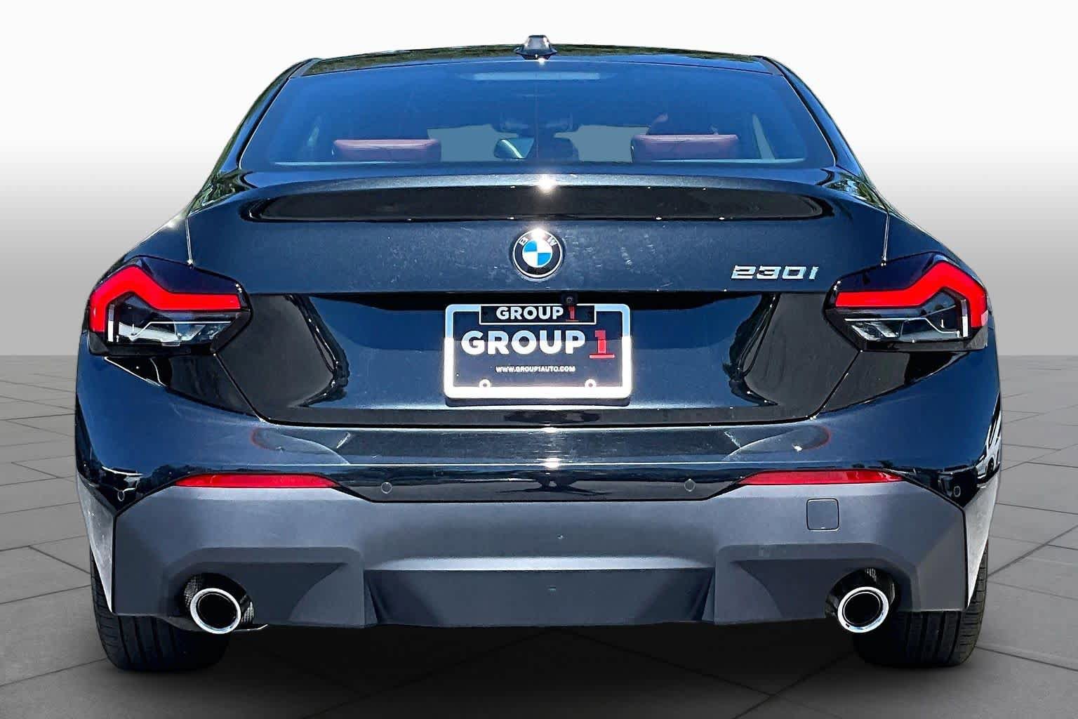 Certified 2025 BMW 230i Coupe w/ Premium Package RWD image 5