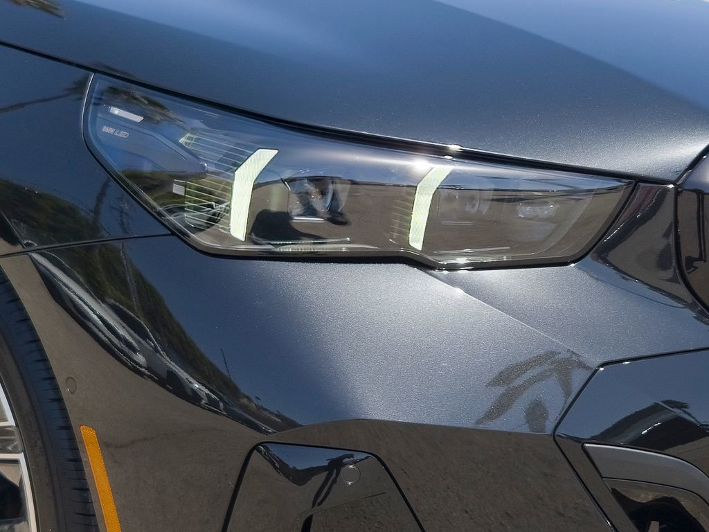 New 2026 BMW 530i w/ M Sport Package image 6