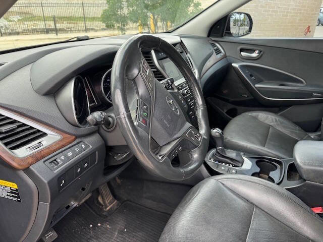 Used 2018 Hyundai Santa Fe Limited w/ Cargo Package image 39