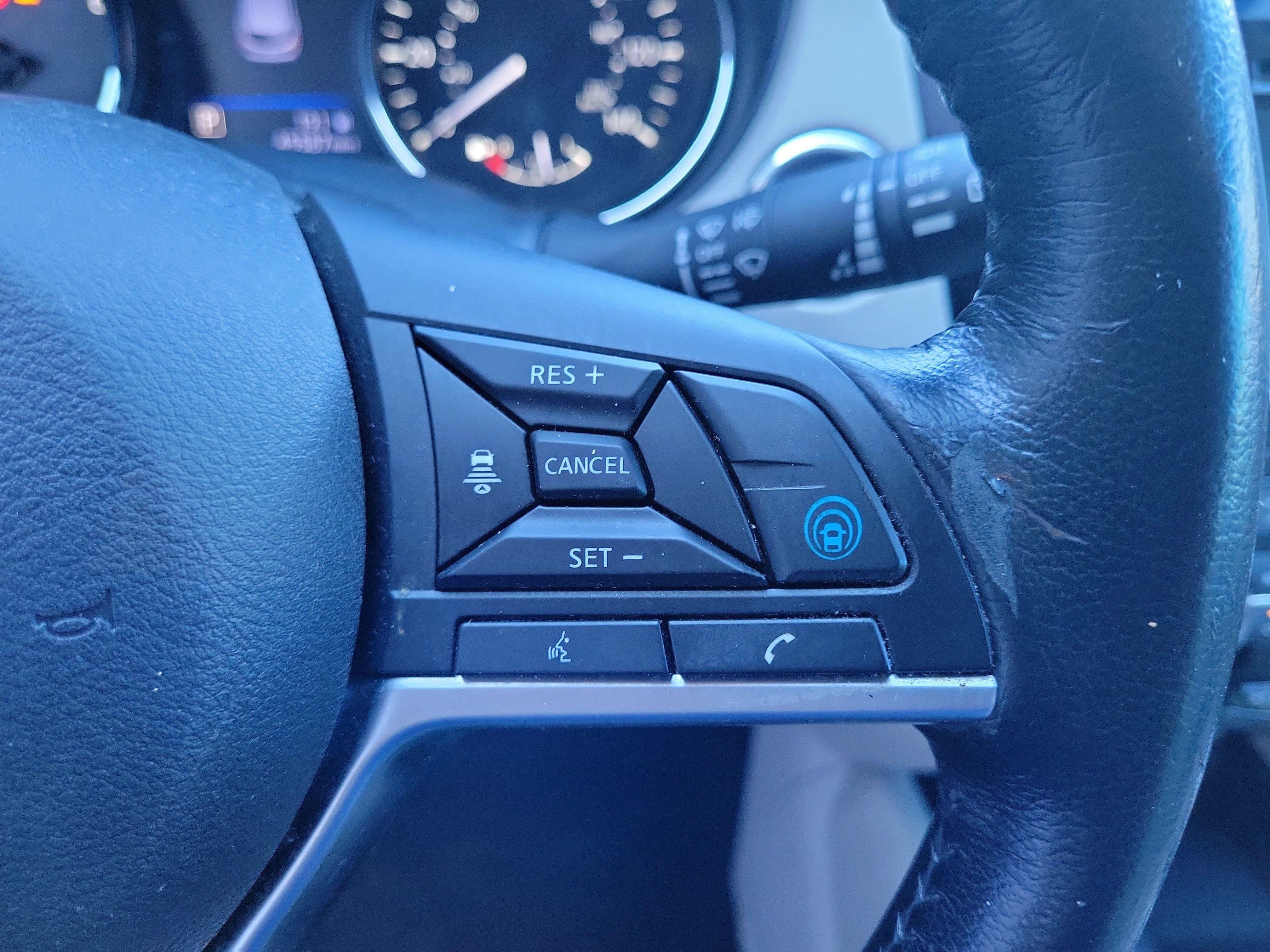 Certified 2021 Nissan Rogue Sport SV w/ Technology Package FWD image 19