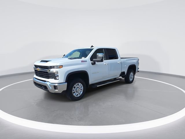 Used 2024 Chevrolet Silverado 2500 LT AWD/4WD image 4