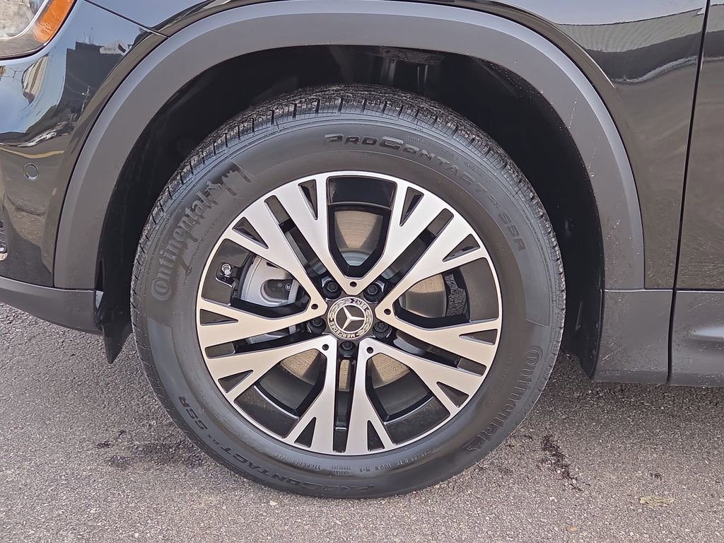 Certified 2026 Mercedes-Benz GLB 250 GLB 250 image 11