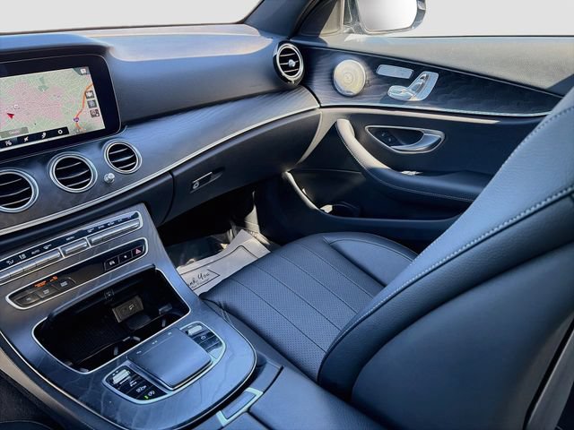 Used 2023 Mercedes-Benz E 350 4MATIC Sedan image 25