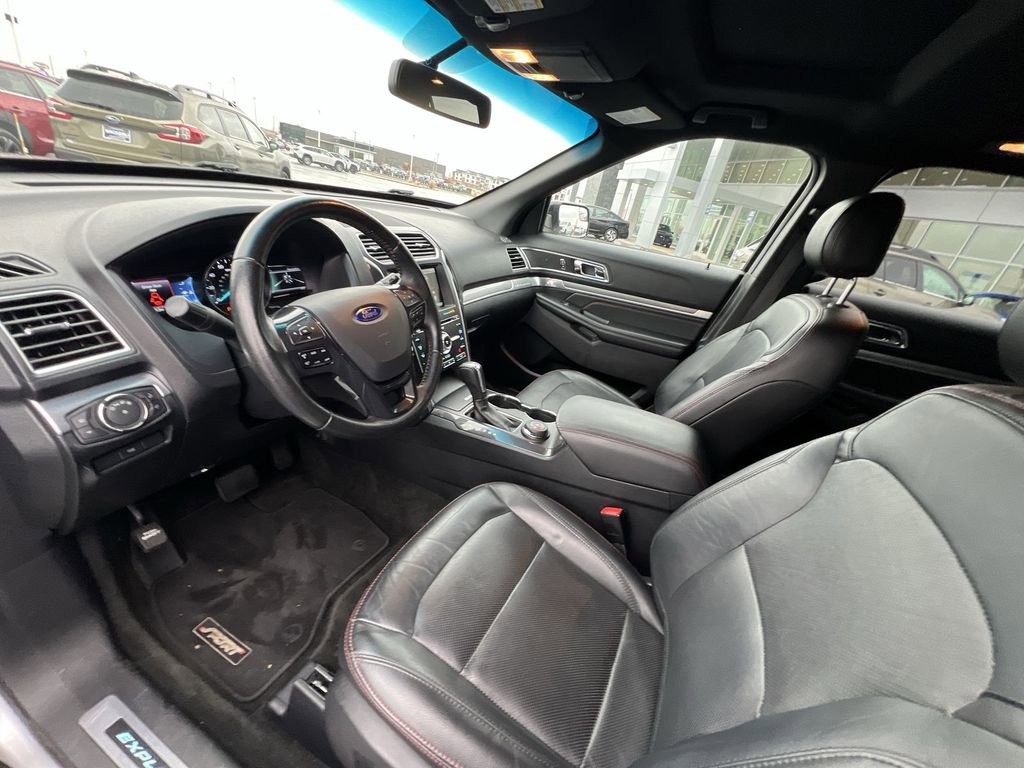 Used 2016 Ford Explorer Sport image 10