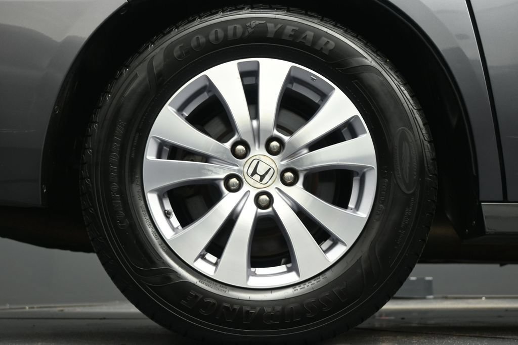 Used 2016 Honda Odyssey SE image 12
