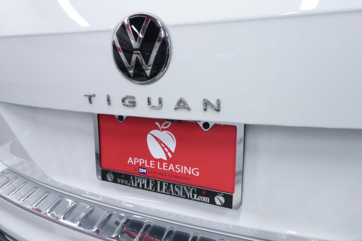Used 2024 Volkswagen Tiguan S w/ MDO Package, Three-Row FWD image 24