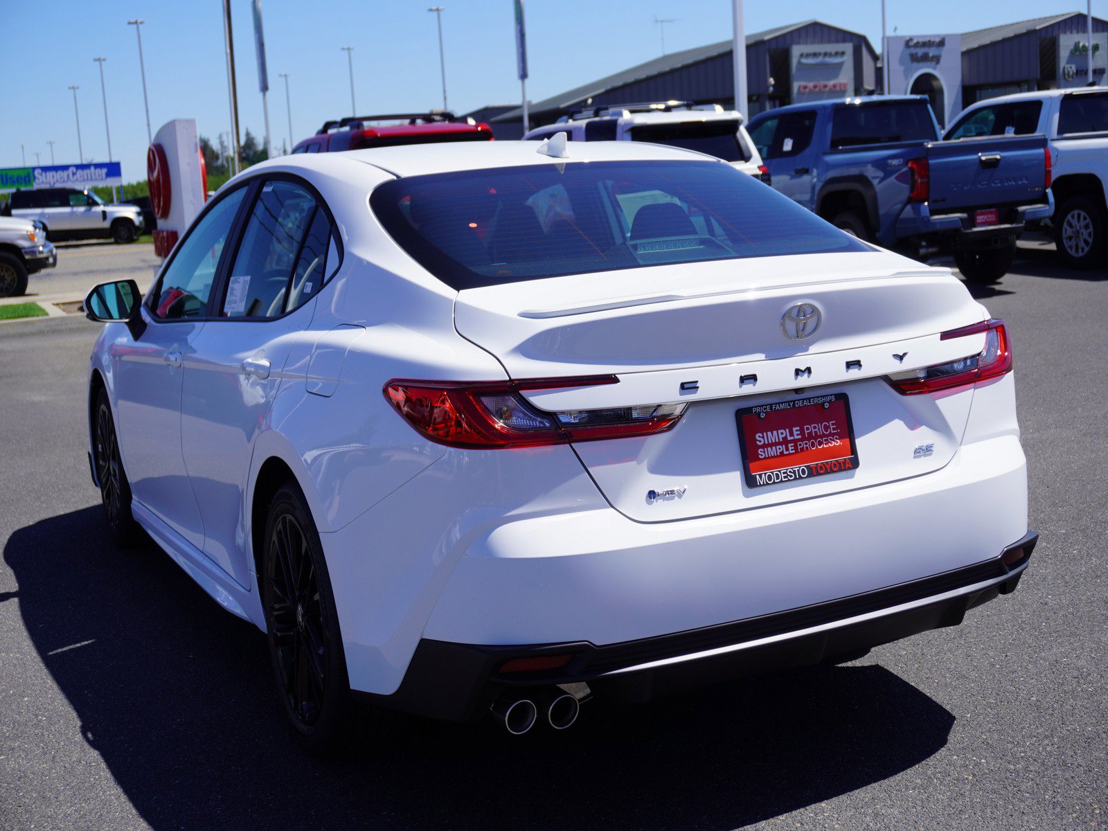 New 2026 Toyota Camry SE image 8