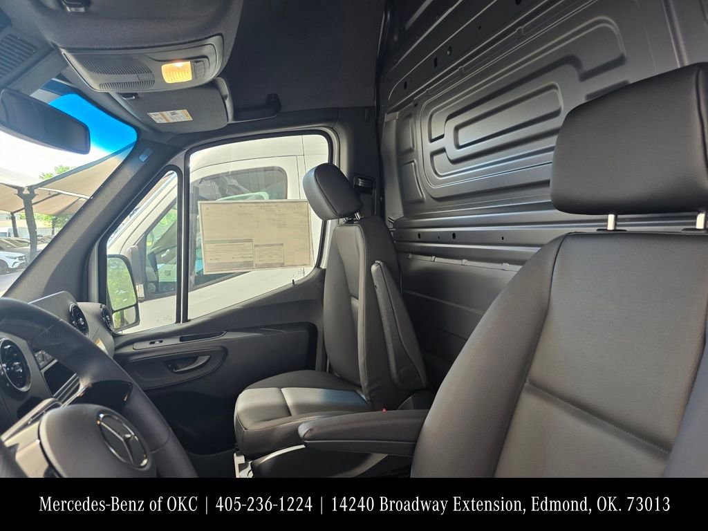 New 2026 Mercedes-Benz Sprinter 2500 image 12