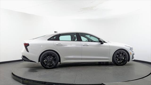 Used 2026 Kia K5 GT-Line w/ GT-Line Premium Package AWD/4WD image 9