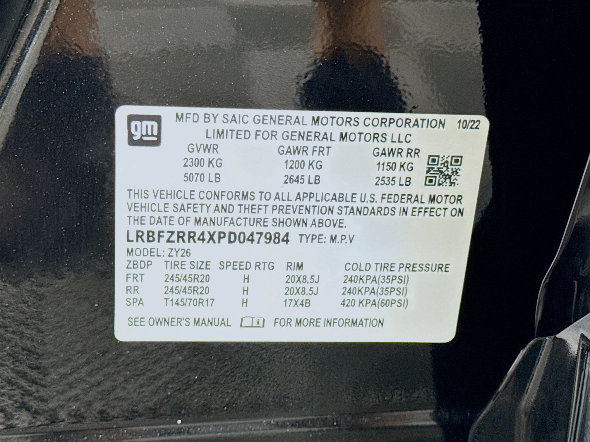 Used 2023 Buick Envision Avenir image 40