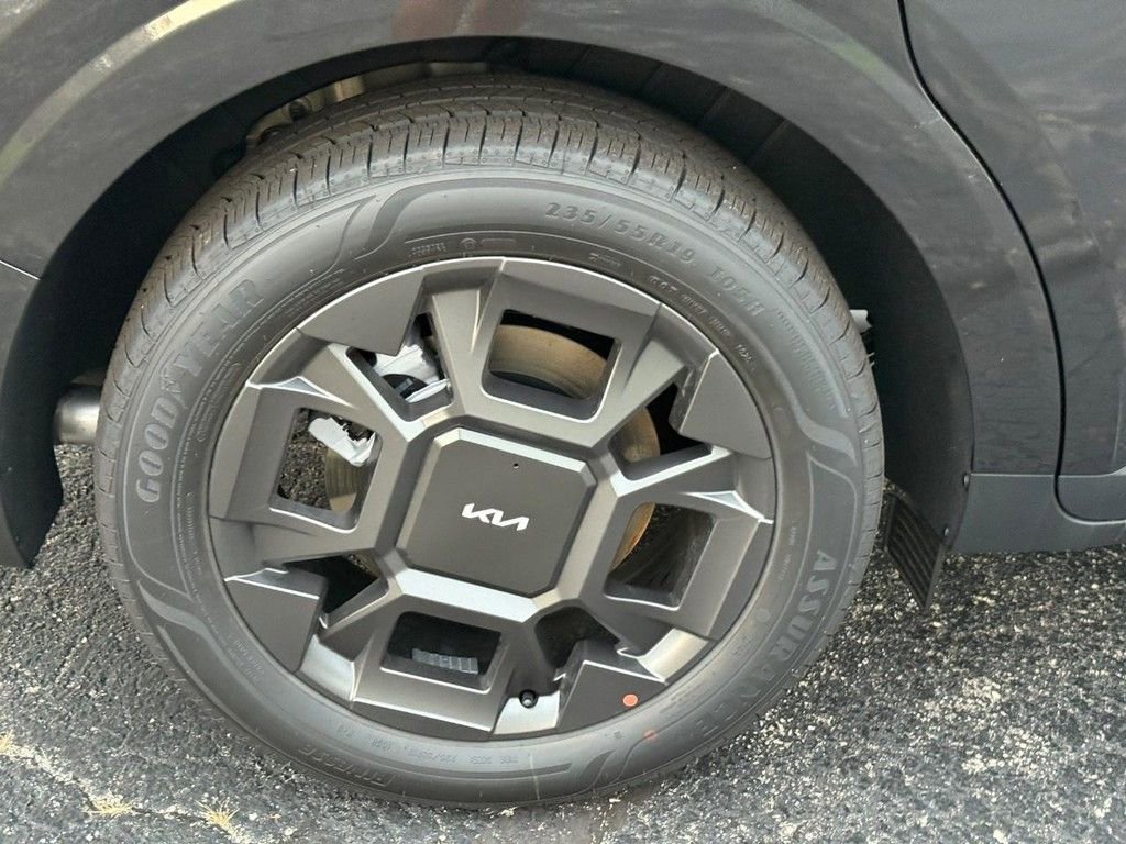 New 2026 Kia Carnival SX image 4