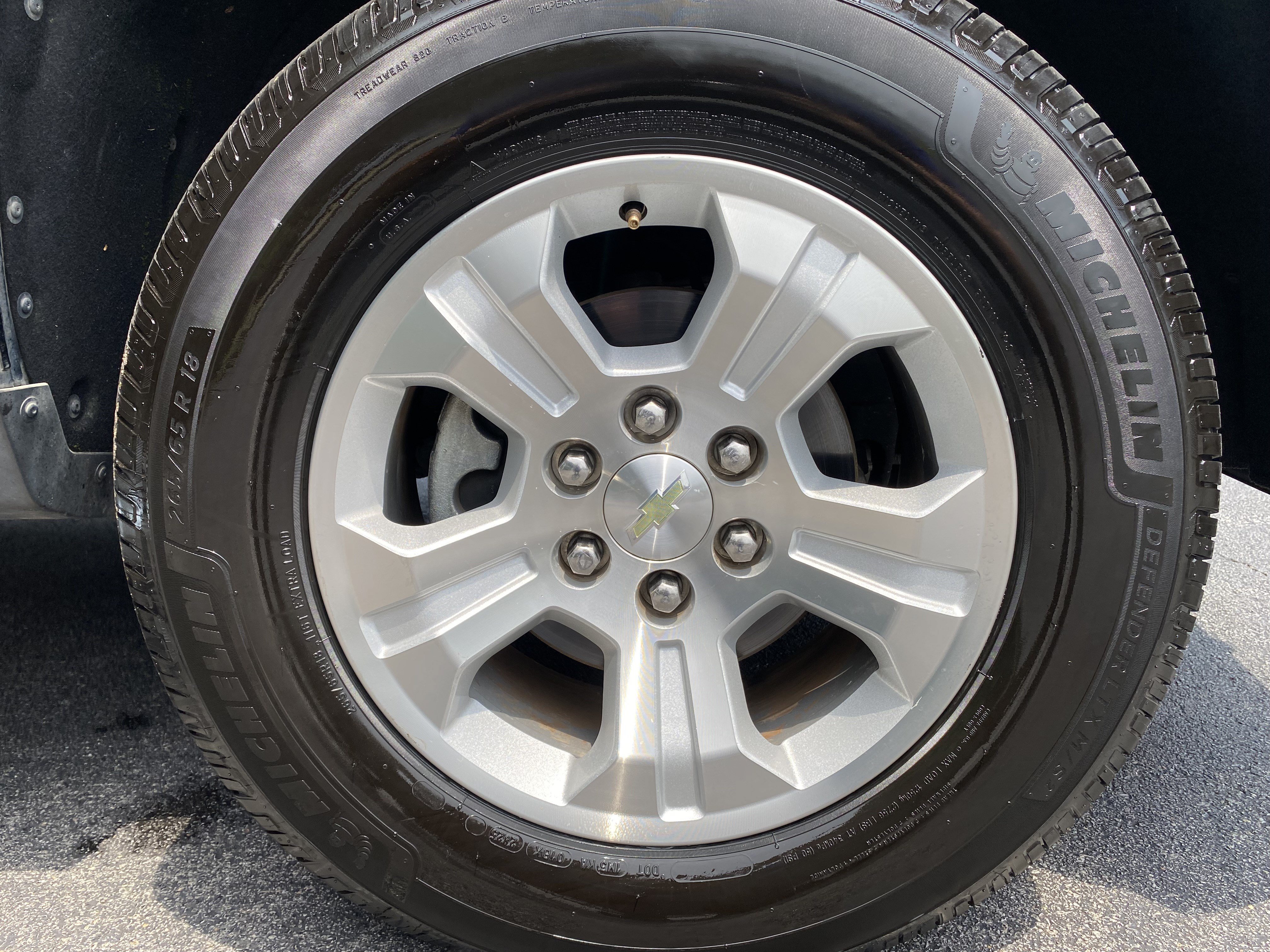 Used 2015 Chevrolet Silverado 1500 LT w/ All Star Edition AWD/4WD image 13
