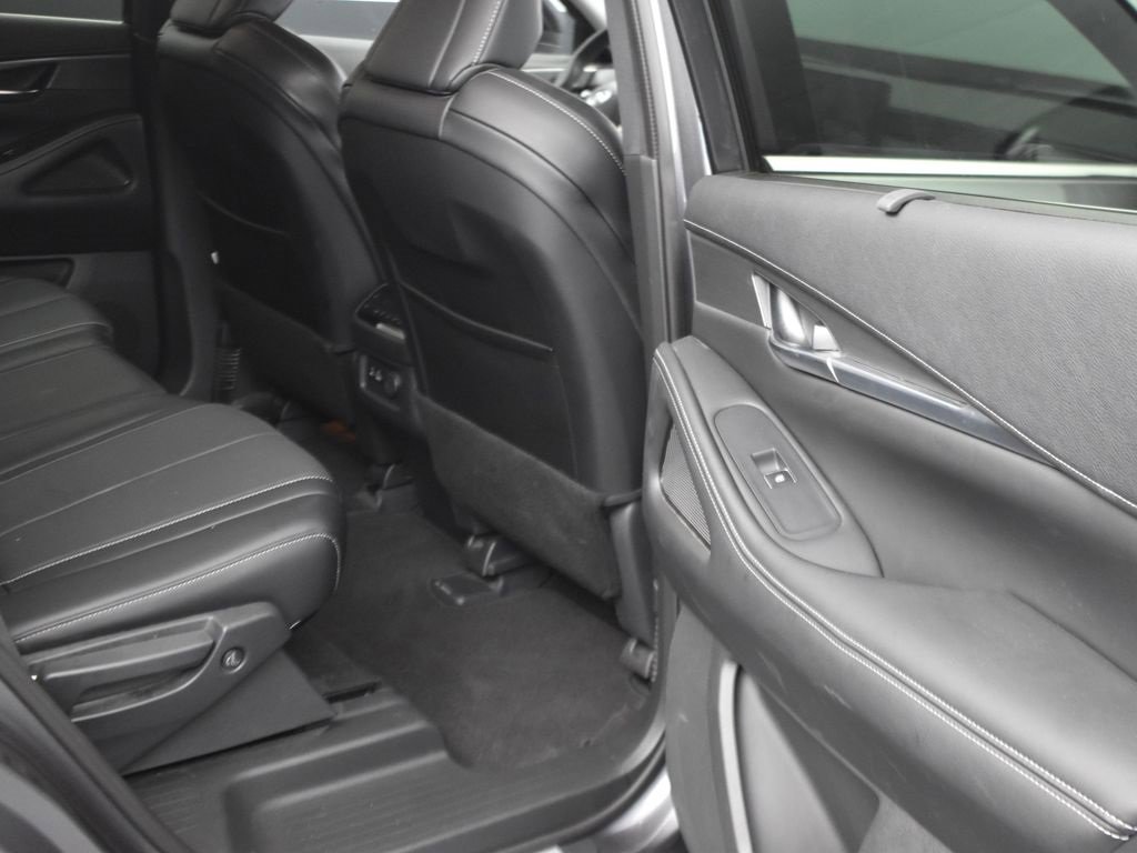 Used 2023 INFINITI QX60 Luxe w/ Cargo Package image 17