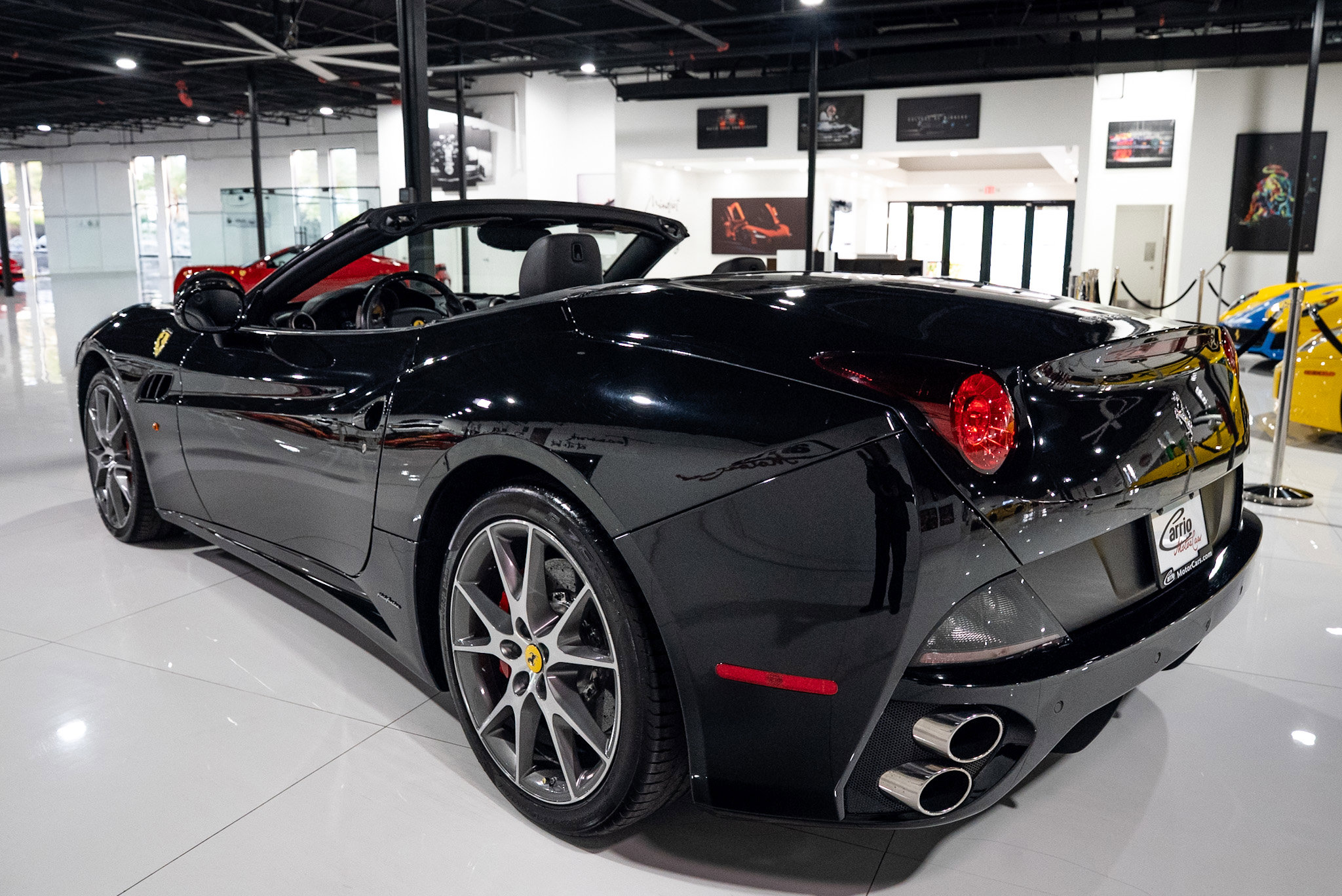 Used 2012 Ferrari California image 5