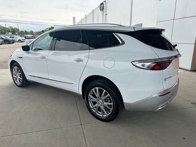 Used 2023 Buick Enclave Essence w/ Experience Buick Package AWD/4WD image 10