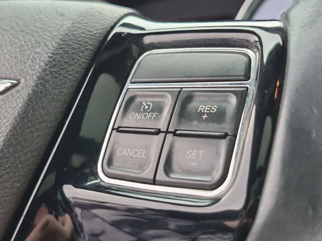 Used 2014 Chrysler 300 S AWD/4WD image 25