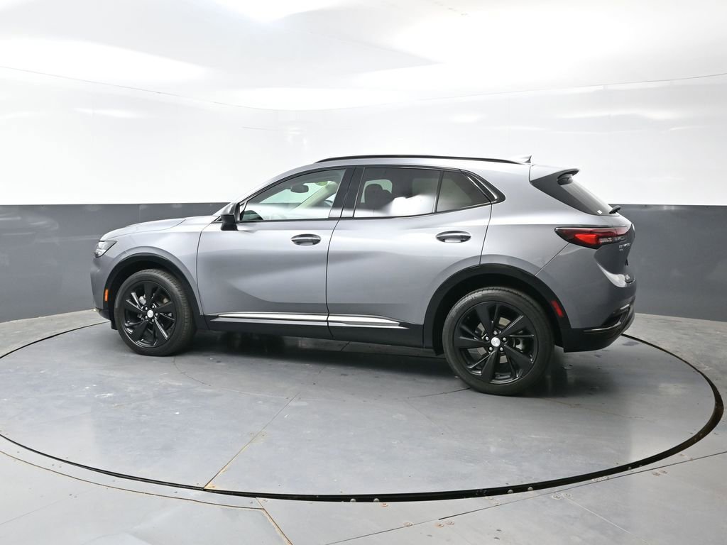 Used 2021 Buick Envision Essence w/ Sport Touring Package AWD/4WD image 9