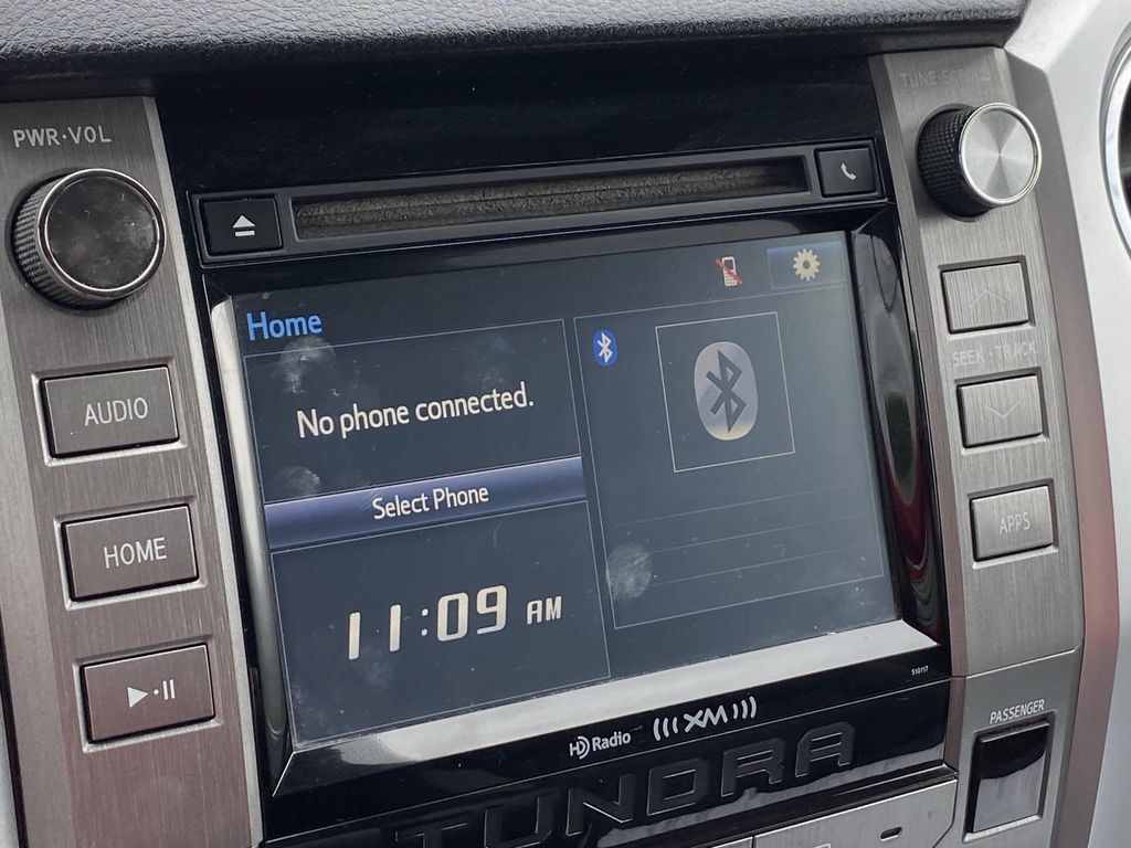 Certified 2017 Toyota Tundra SR5 AWD/4WD image 6