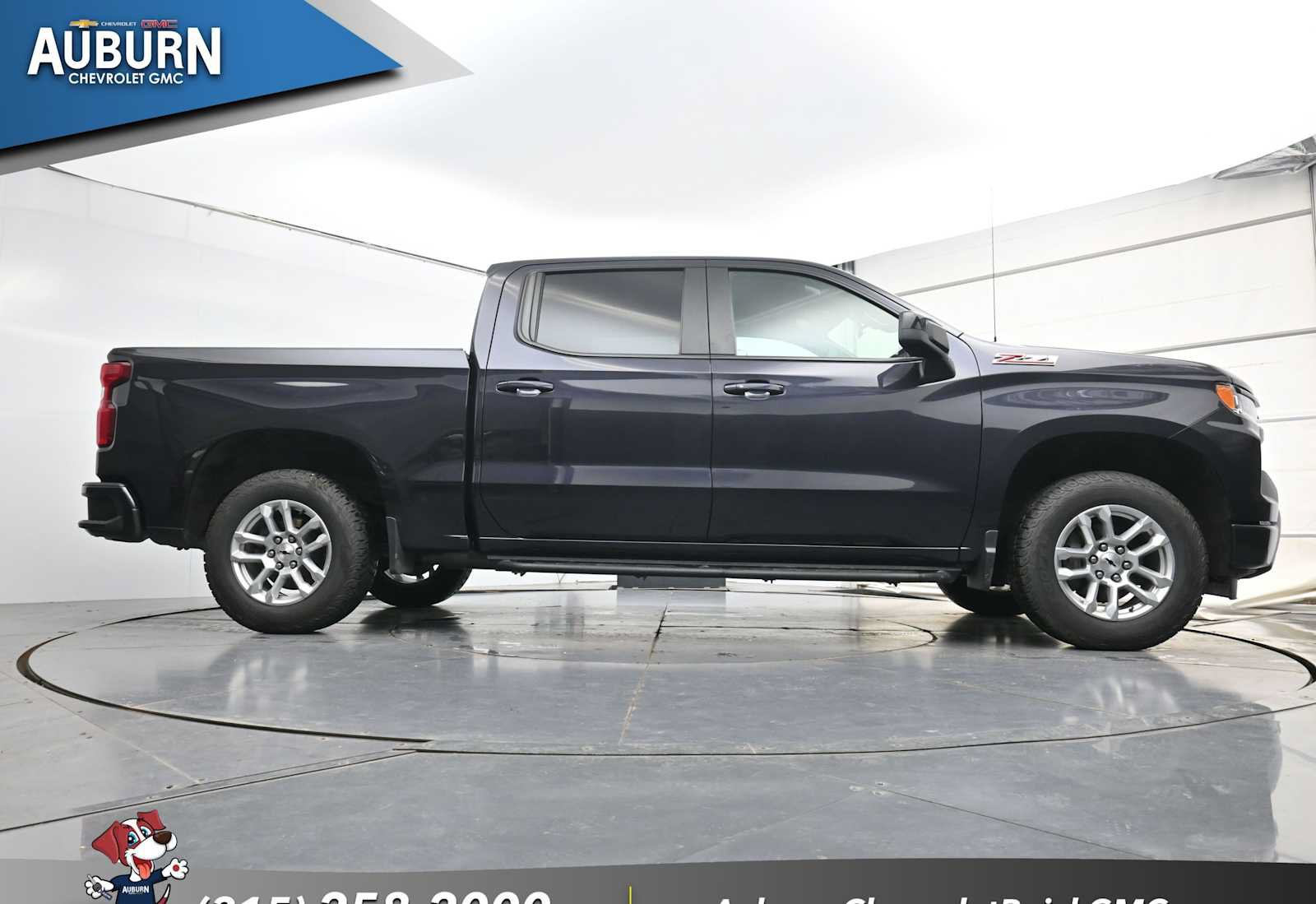 Used 2024 Chevrolet Silverado 1500 RST AWD/4WD image 25