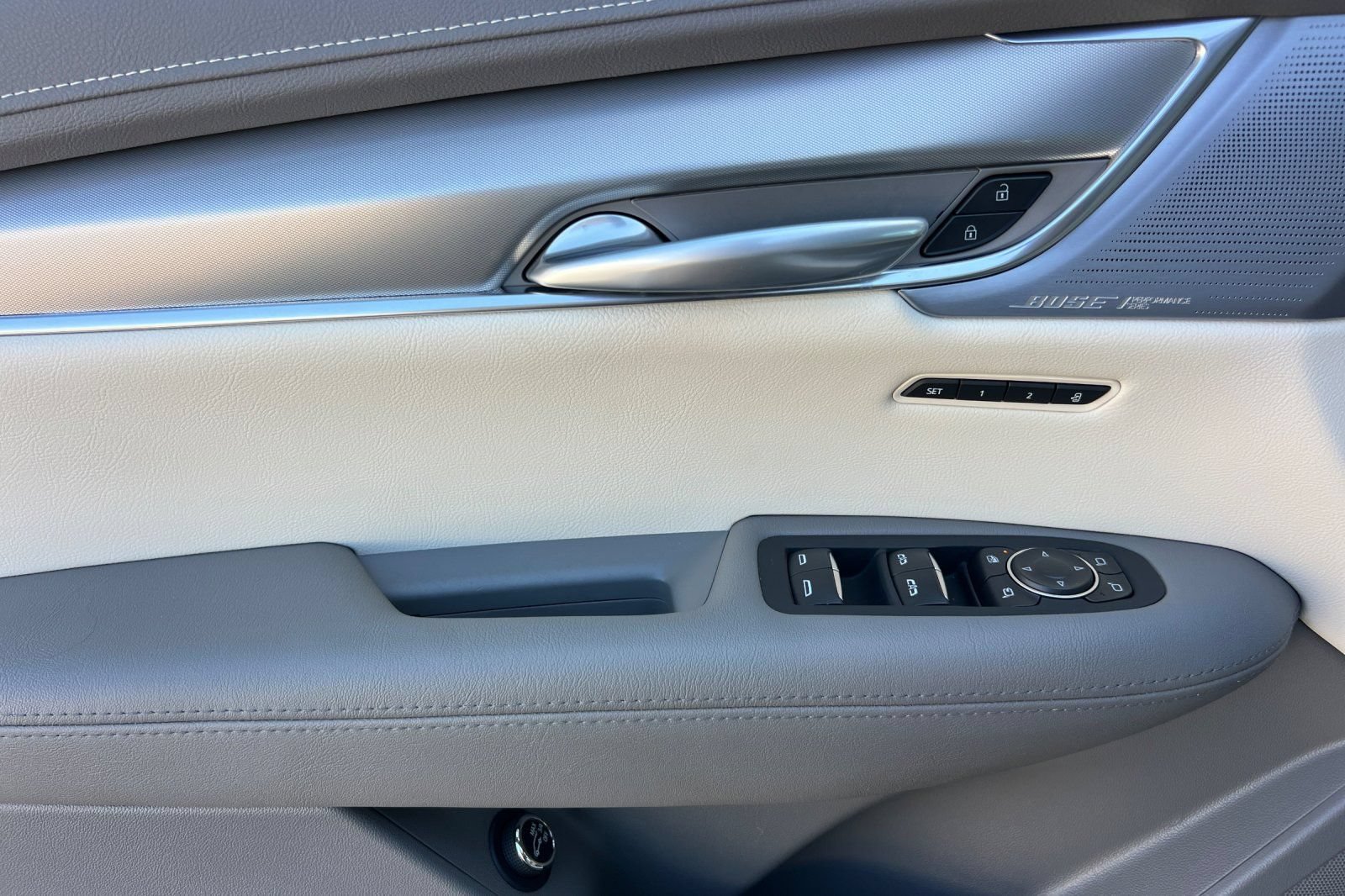 Used 2026 Cadillac XT5 Premium Luxury w/ LPO, Floor Liner Package FWD image 10