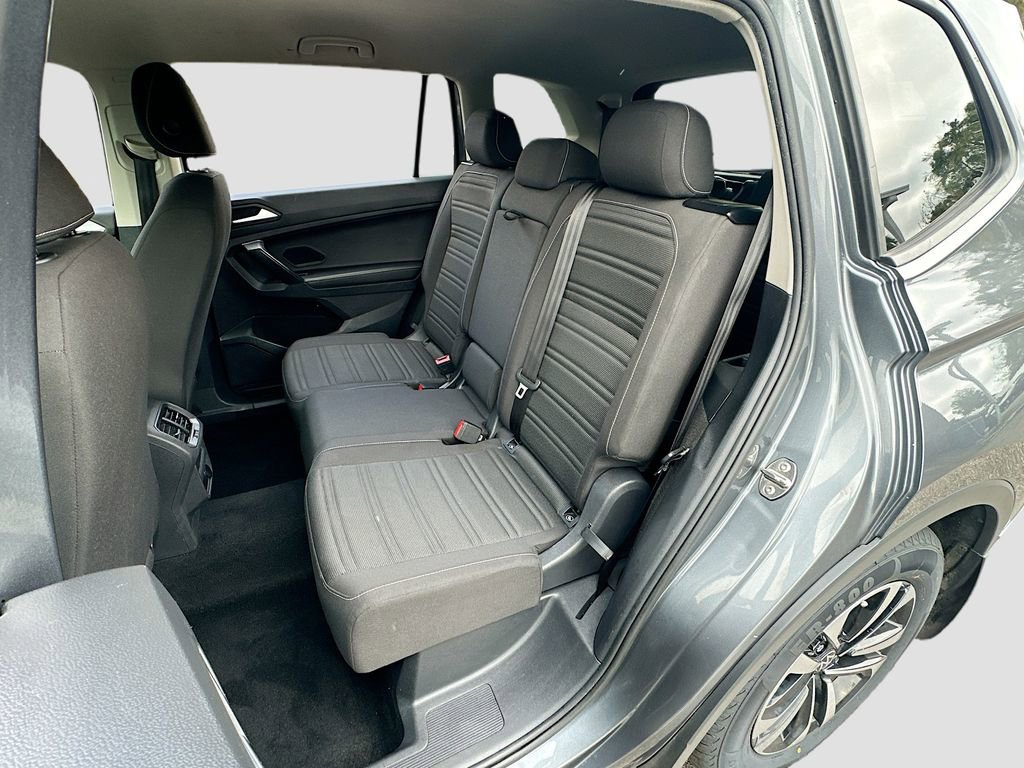 Used 2023 Volkswagen Tiguan S image 23