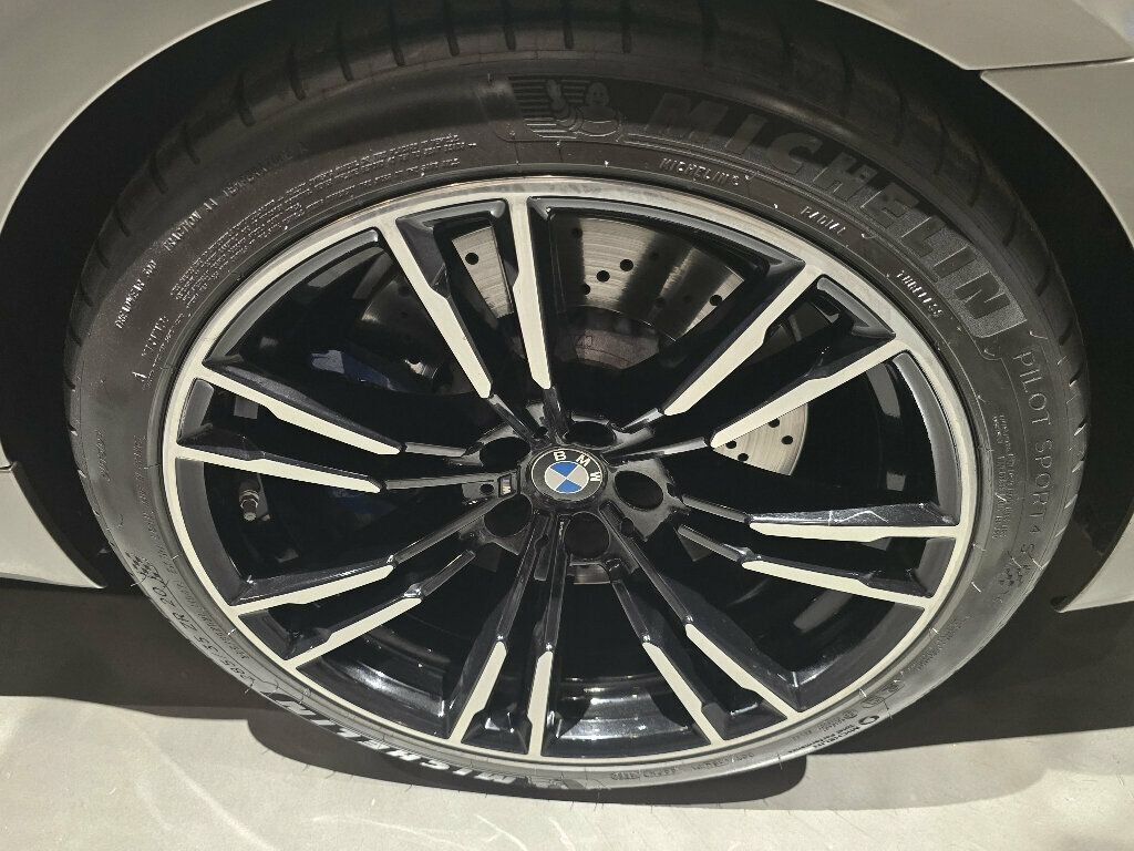 Used 2018 BMW M5 AWD/4WD image 40