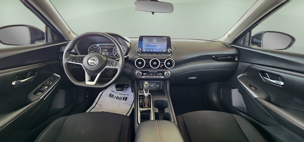 Used 2025 Nissan Sentra SR image 17