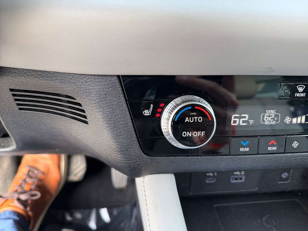 Used 2022 Mitsubishi Outlander SEL image 30