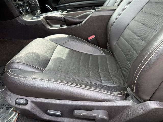 Used 2014 Ford Mustang Premium RWD image 12