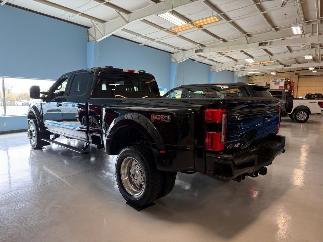 New 2026 Ford F450 Platinum image 4